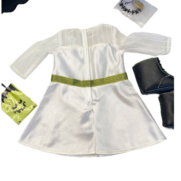 NEW American Girl MOD MONSTER COSTUME Halloween Dress Boots Necklace Wig Bag BOX - Picture 3 of 10